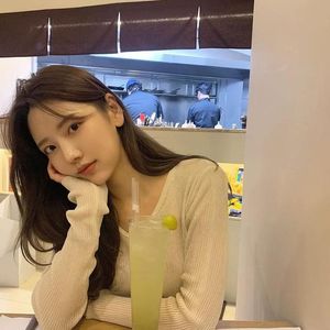 免费无码人妻中出小视频
