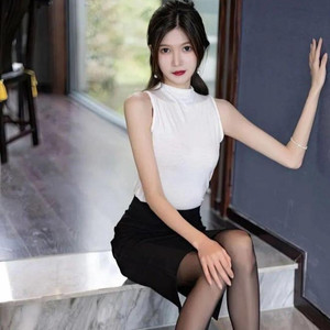 欧美打屁股惩罚spanking
